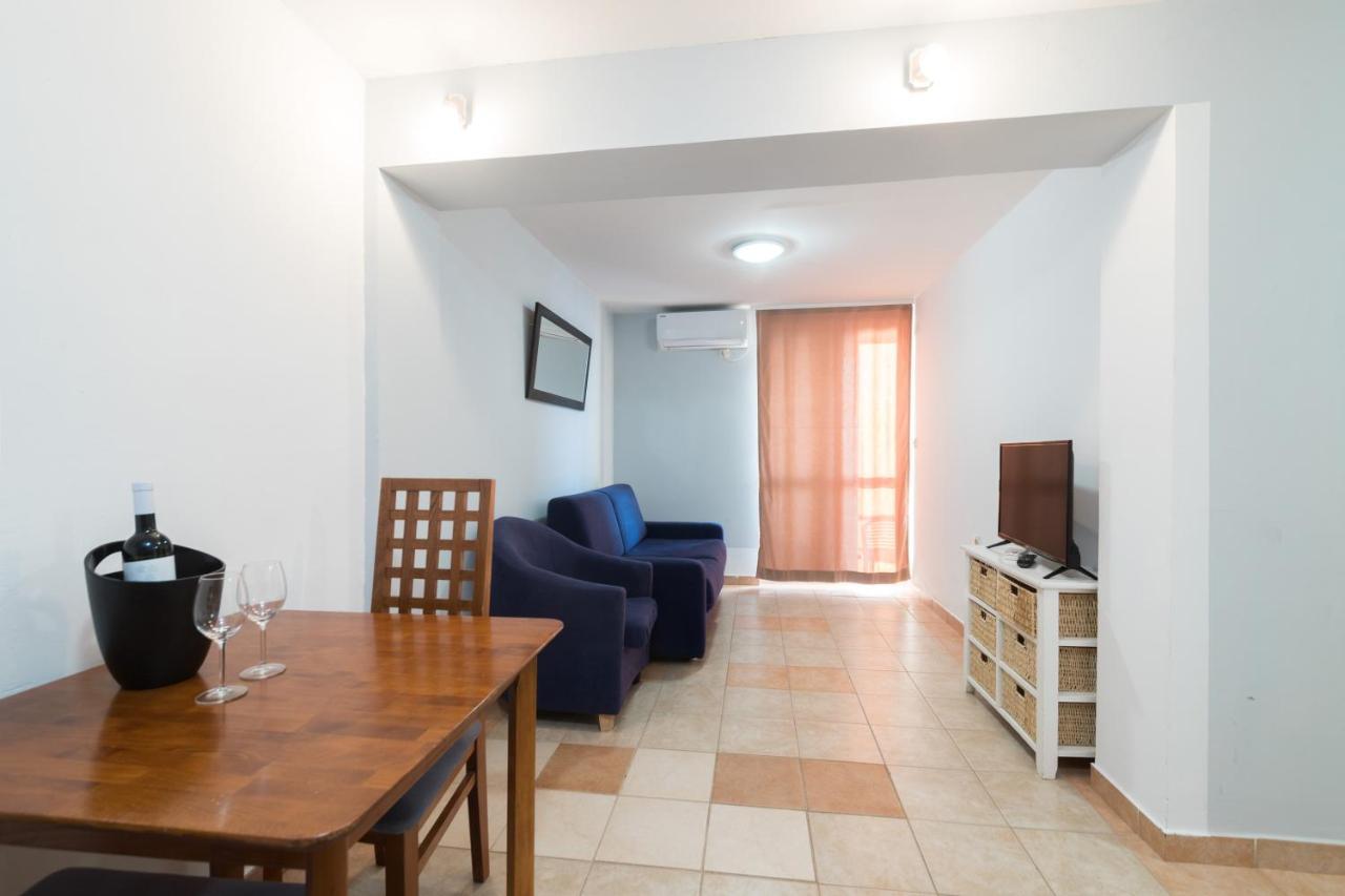 Hotel Rooms Roccia Novigrad  Exterior photo