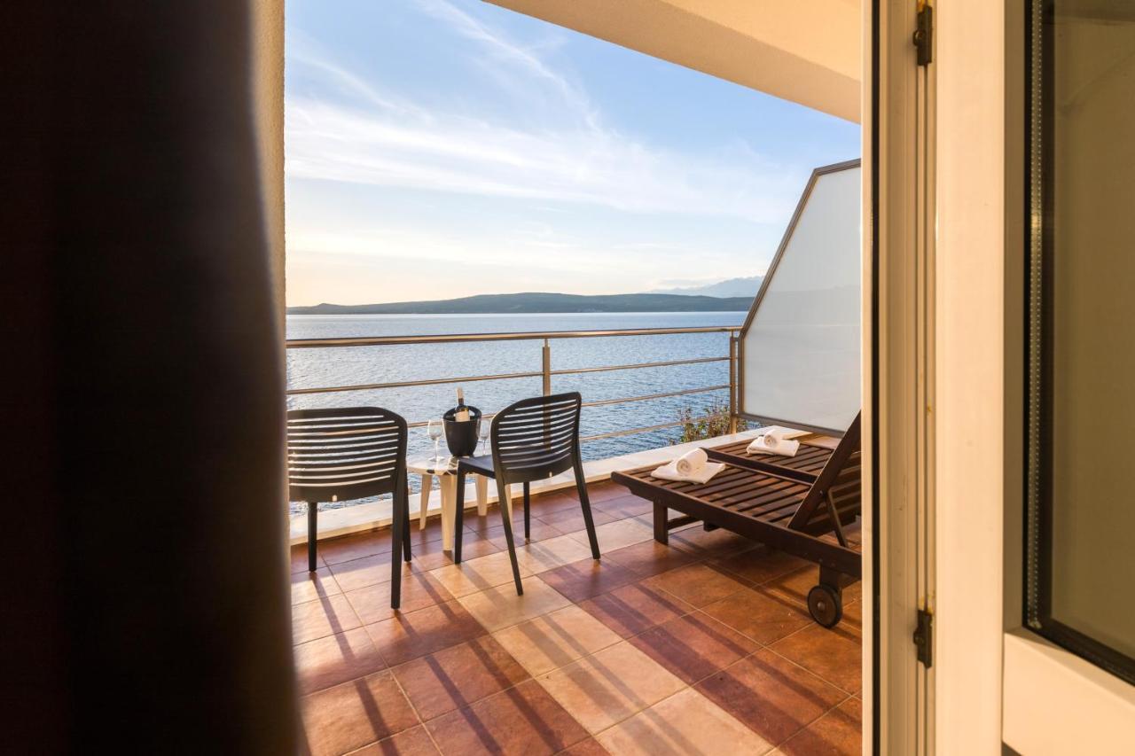 Hotel Rooms Roccia Novigrad  Exterior photo