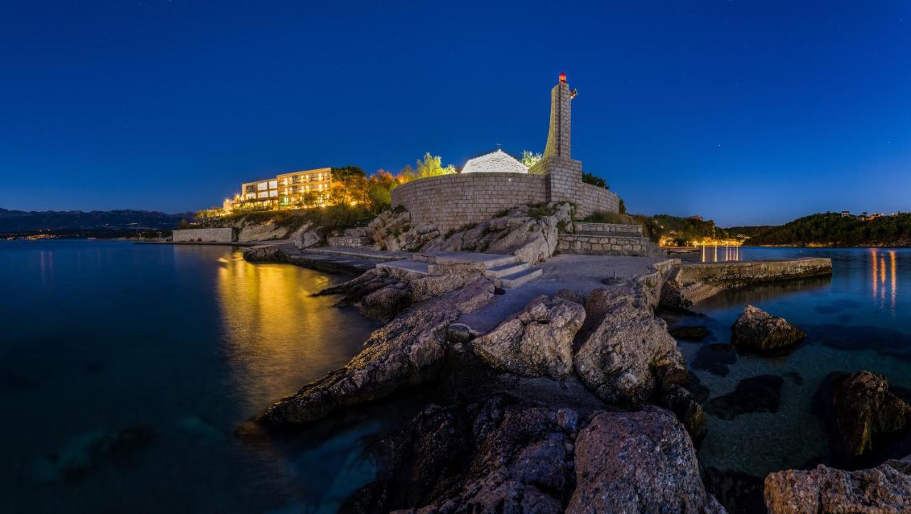 Hotel Rooms Roccia Novigrad  Exterior photo