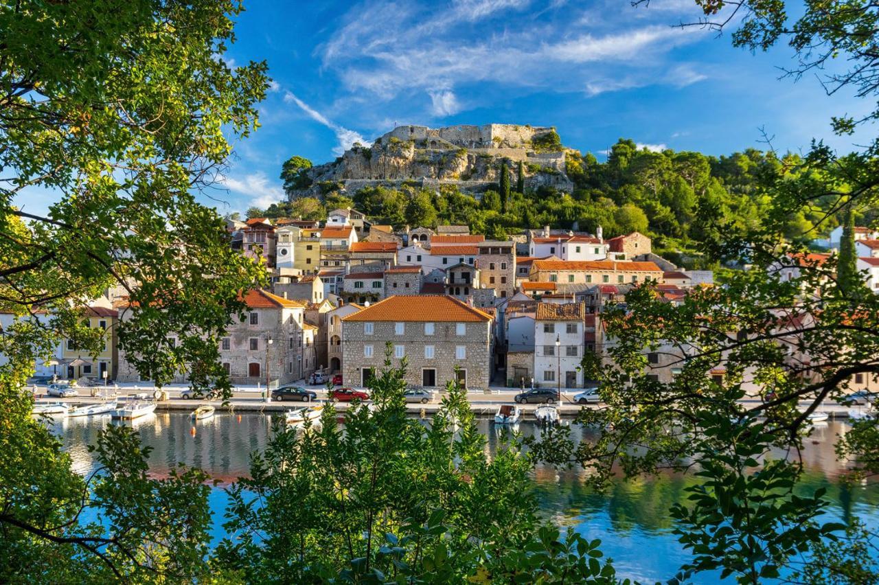 Hotel Rooms Roccia Novigrad  Exterior photo